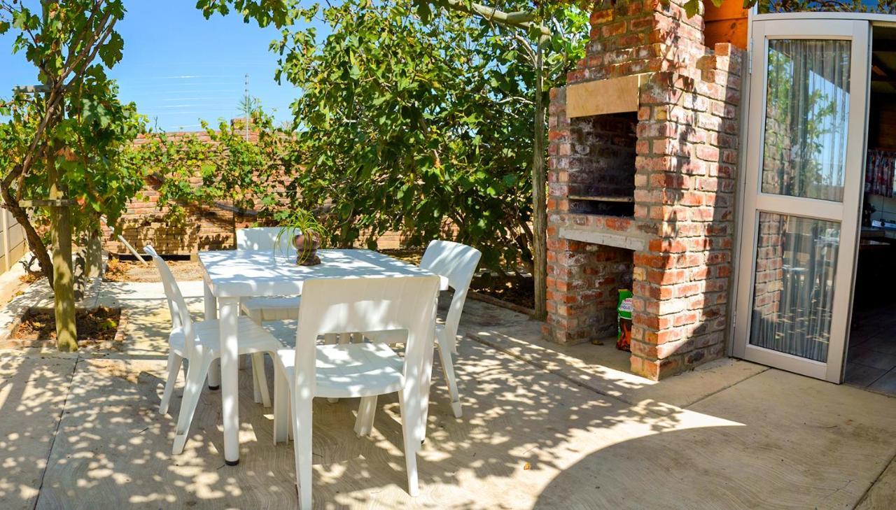 Palm Cottage - Colchester - 5Km From Elephant Park Exteriér fotografie